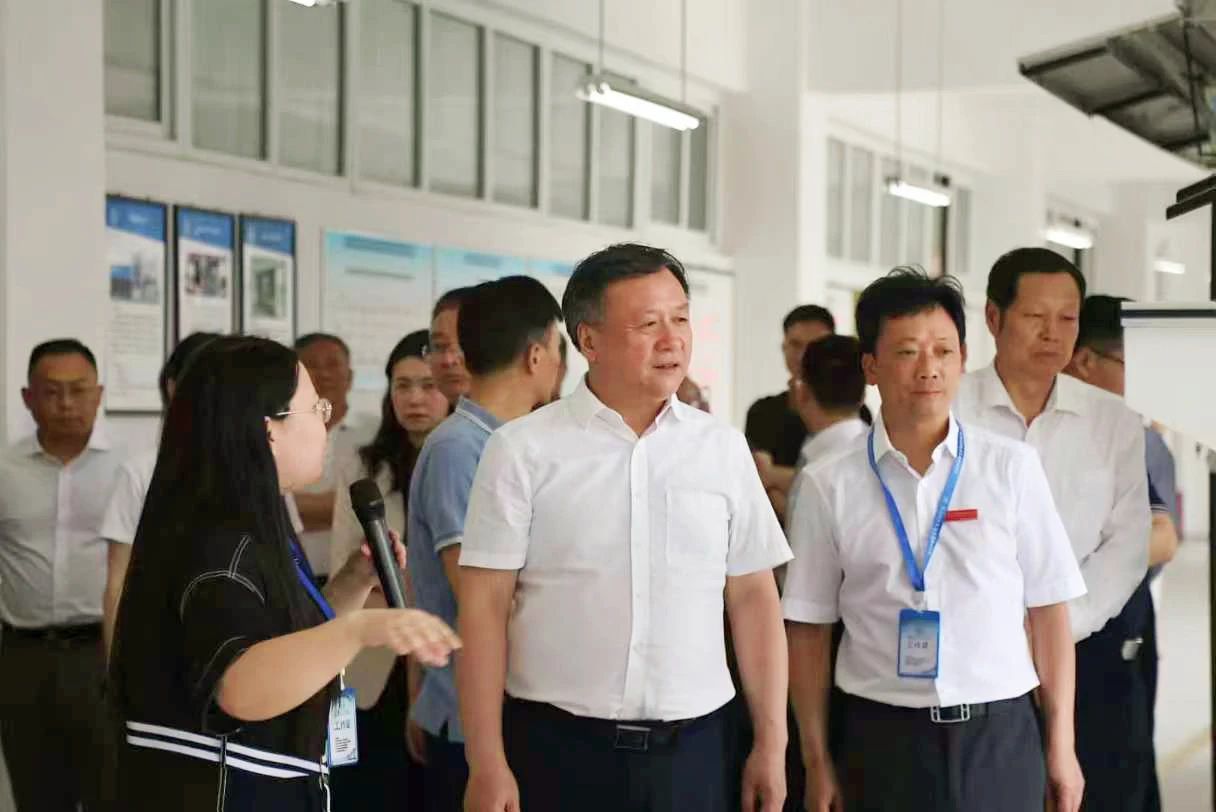 四川政协报：省政协领导率队赴德阳调研