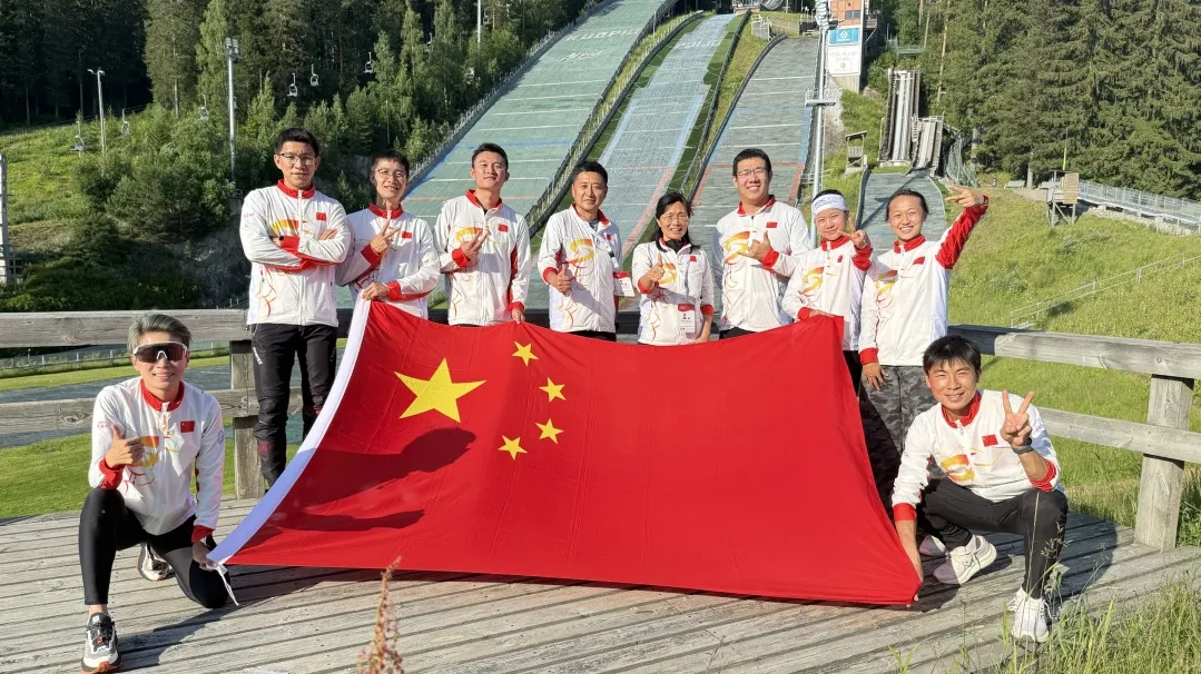 喜报 | 我校教师入选中国定向国家队，征战世界定向锦标赛获佳绩