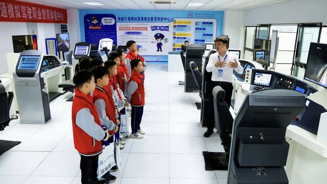 1774577433179401.jpg 1774577433179401.jpg